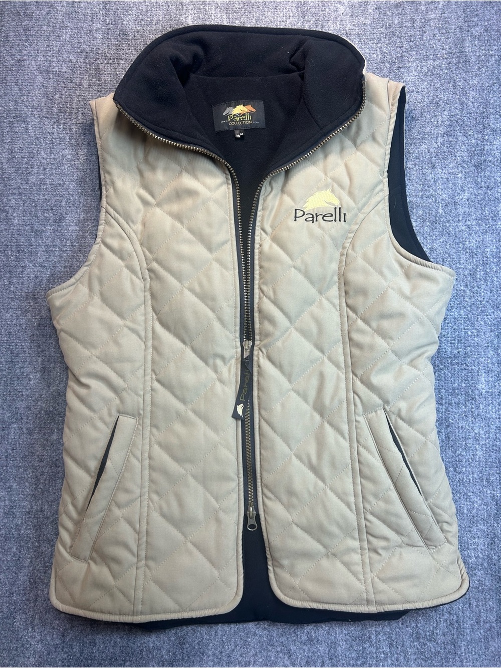 Parelli Womens Medium Quilted Cream Equestrian Riding Vest - Women's Zip Front
